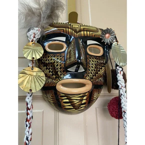 Costa Rica Ceramic Mask Feathers Boruca Style Signed By Artist Arroyabe Suraj - Picture 2 of 11